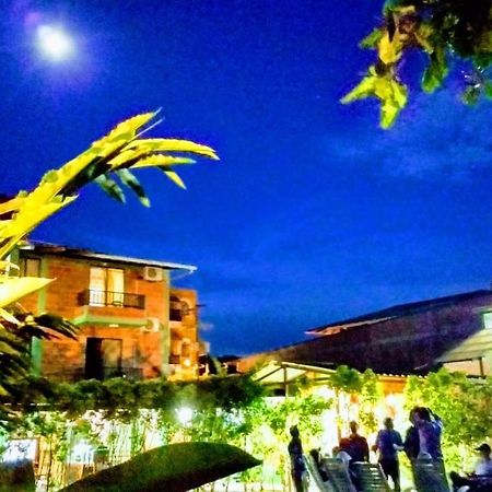 Hotel Bahia Yubarta 巴亚索拉诺 外观 照片