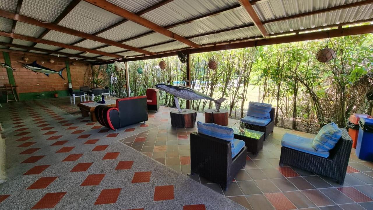 Hotel Bahia Yubarta 巴亚索拉诺 外观 照片
