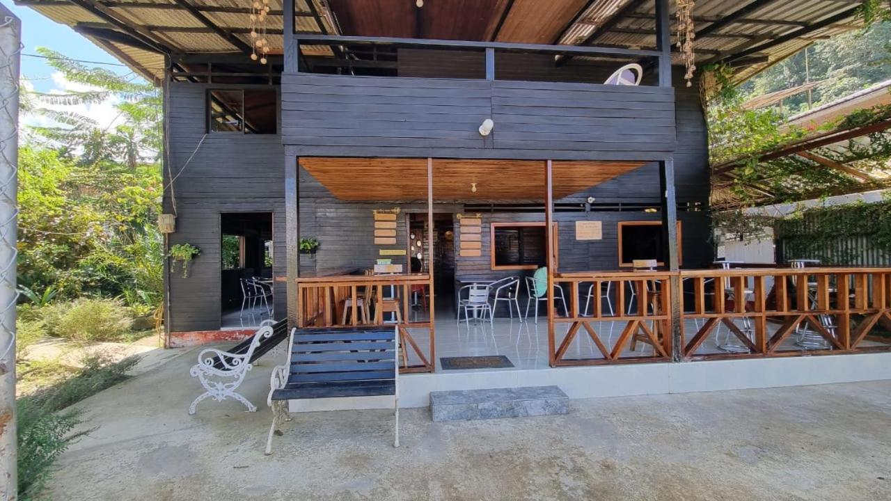 Hotel Bahia Yubarta 巴亚索拉诺 外观 照片