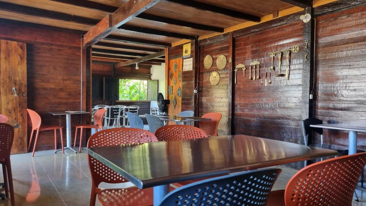 Hotel Bahia Yubarta 巴亚索拉诺 外观 照片