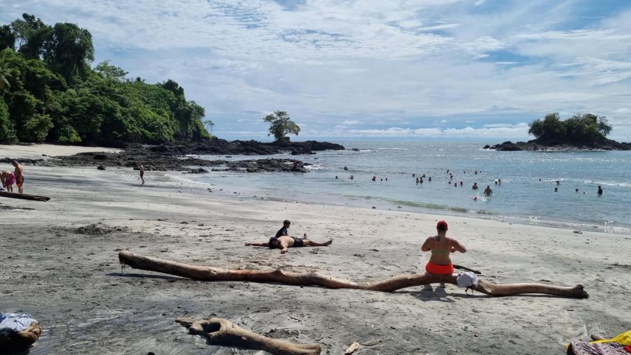 Hotel Bahia Yubarta 巴亚索拉诺 外观 照片