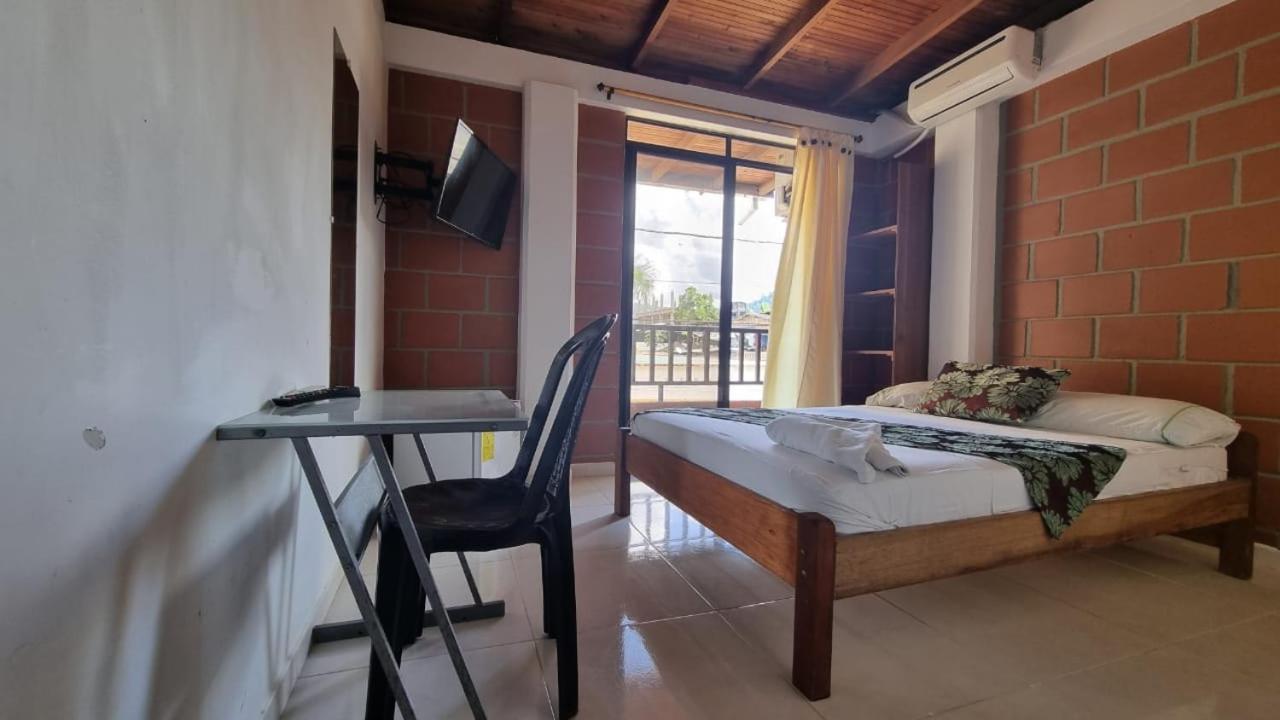 Hotel Bahia Yubarta 巴亚索拉诺 外观 照片